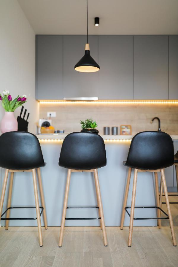 Apartment Allegro Exclusive 2 With Private Parking And Balcony