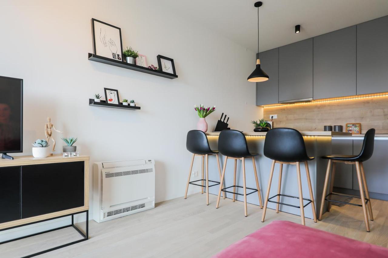 Allegro Exclusive 2 With Private Parking And Balcony *