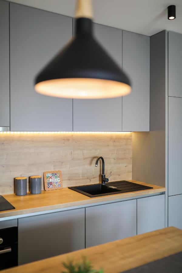 Apartment Allegro Exclusive 2 With Private Parking And Balcony Zadar