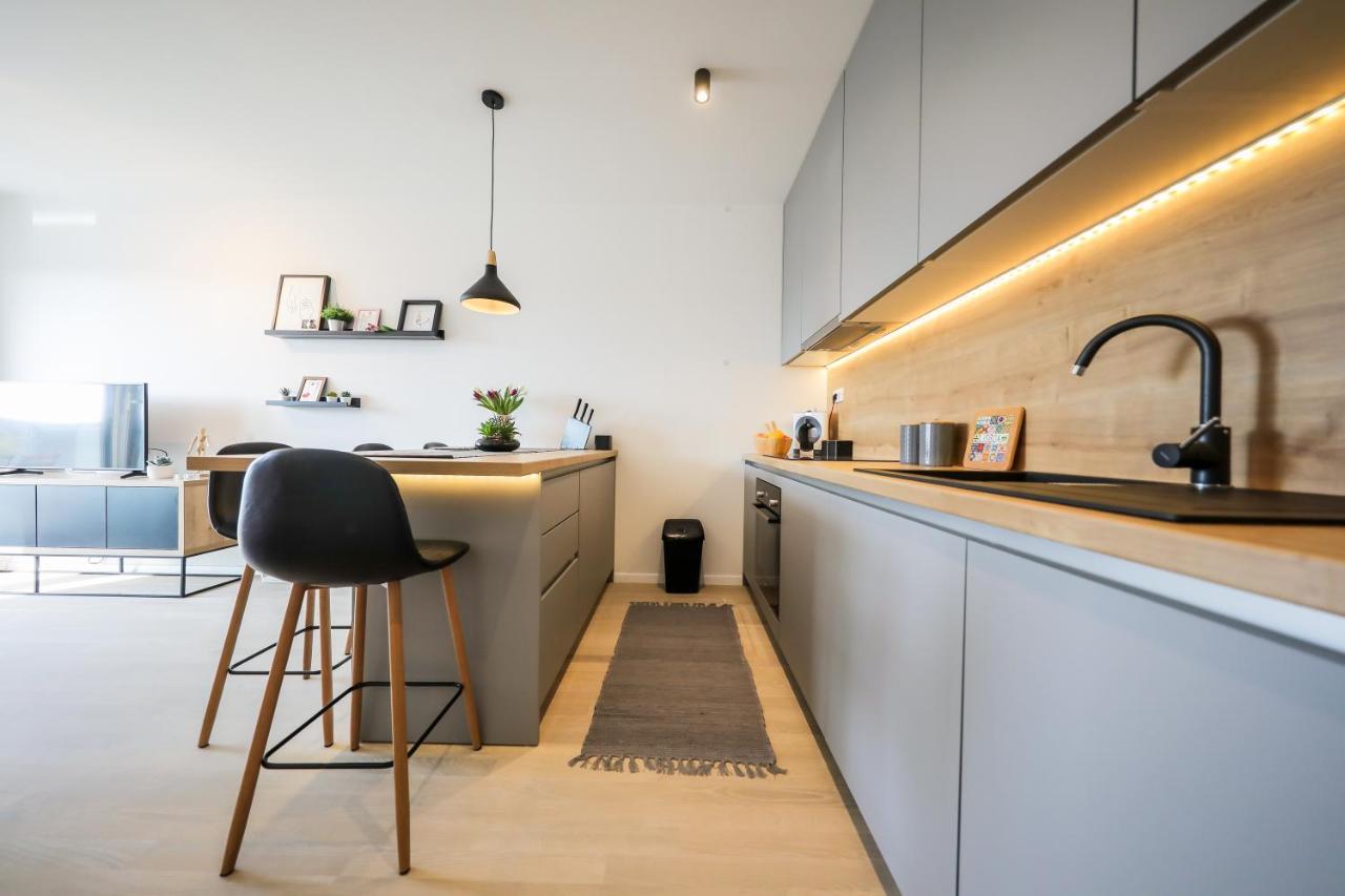 Apartmán Allegro Exclusive 2 With Private Parking And Balcony *